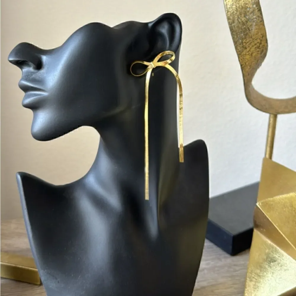 Bow drop earrings A734